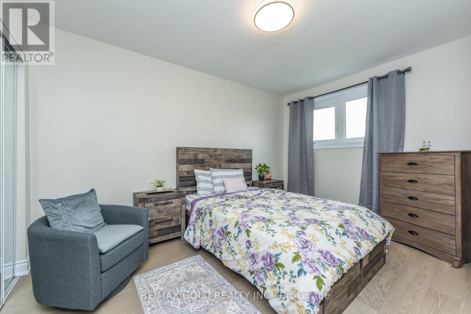 7595 Wrenwood Crescent, Mississauga, Ontario  L4T 2V8 - Photo 21 - W13140020