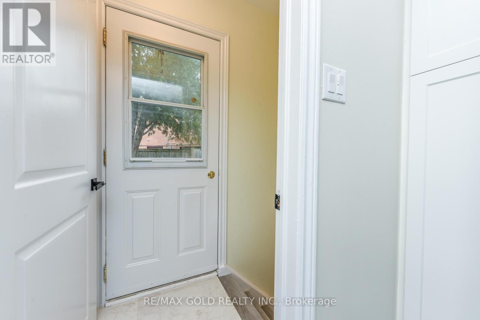7595 Wrenwood Crescent, Mississauga, Ontario  L4T 2V8 - Photo 28 - W13140020