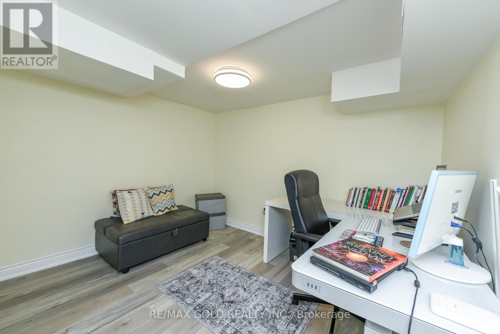 7595 Wrenwood Crescent, Mississauga, Ontario  L4T 2V8 - Photo 34 - W13140020