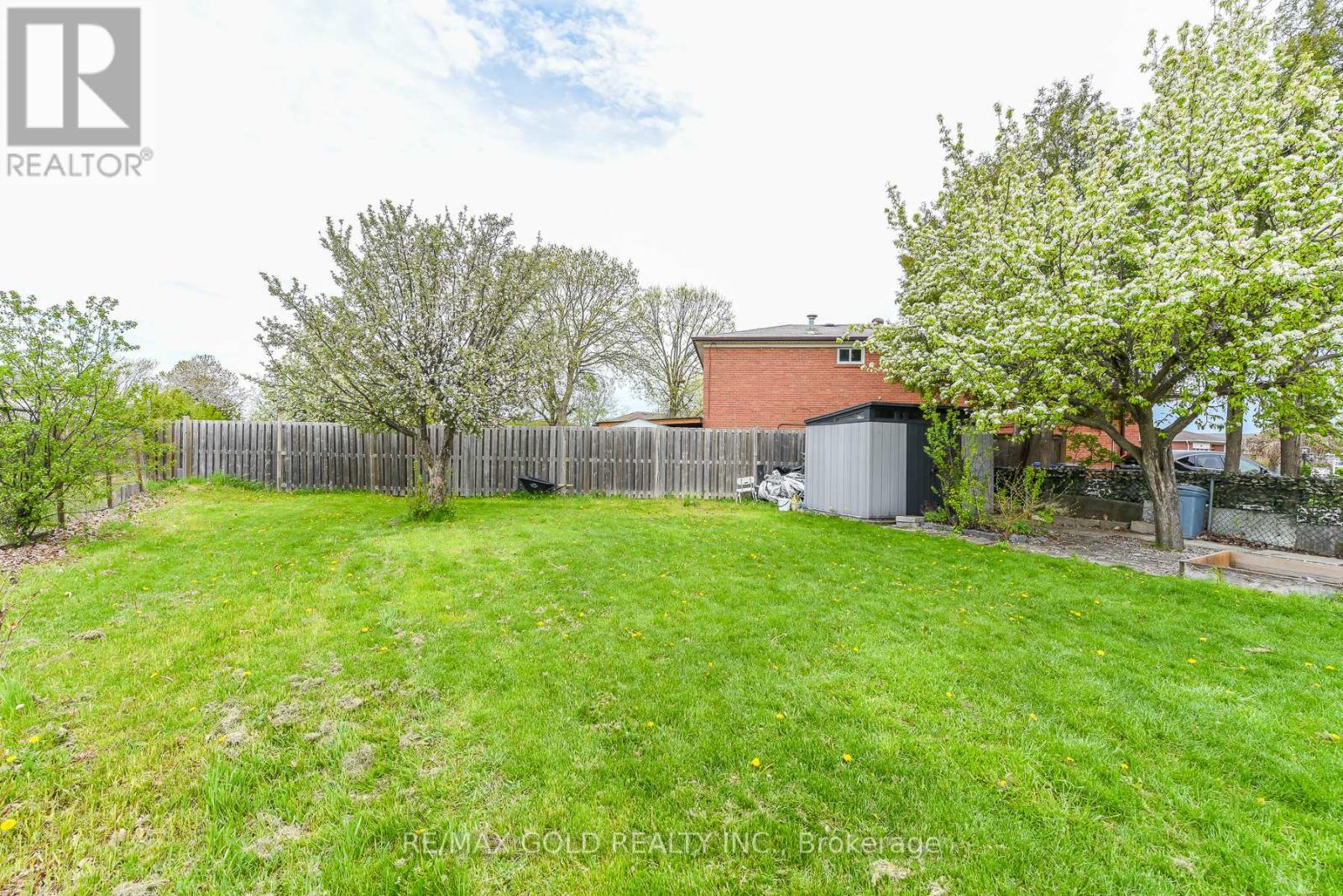 7595 Wrenwood Crescent, Mississauga, Ontario  L4T 2V8 - Photo 44 - W13140020
