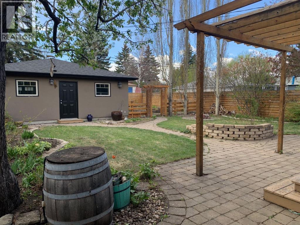 2203 25 Avenue NW, Calgary, Alberta  T2M 2C2 - Photo 34 - A2311804