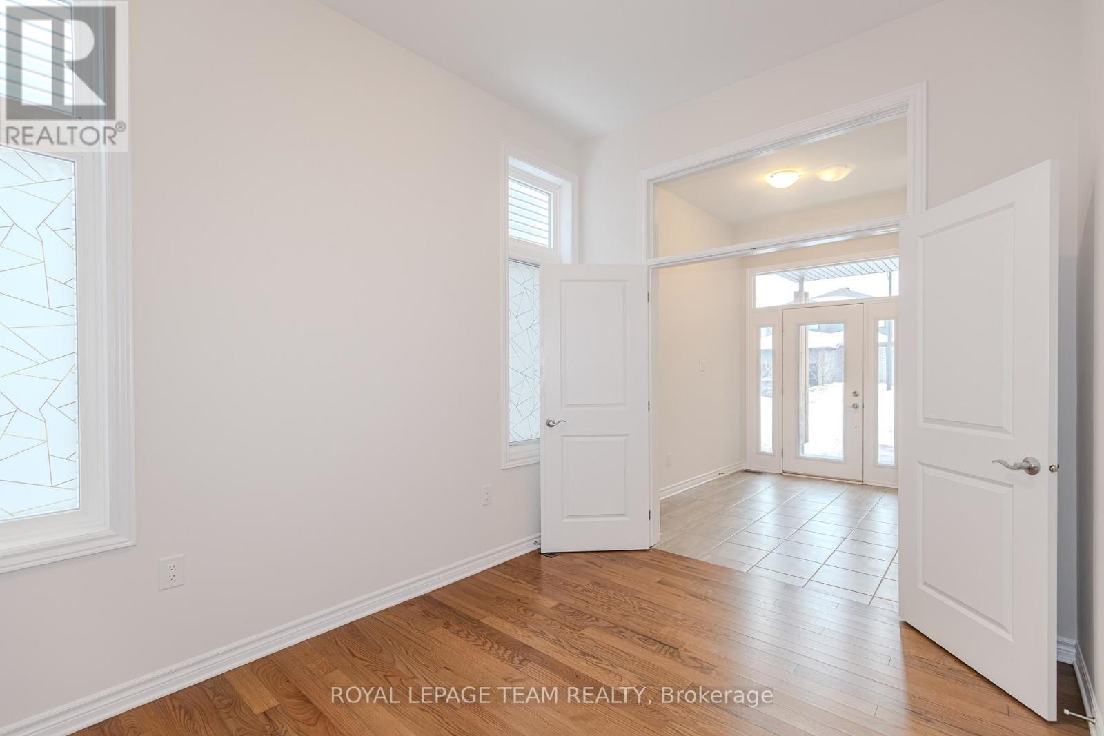 608 Enclave Lane, Clarence-Rockland, Ontario  K4K 0M8 - Photo 7 - X13140054