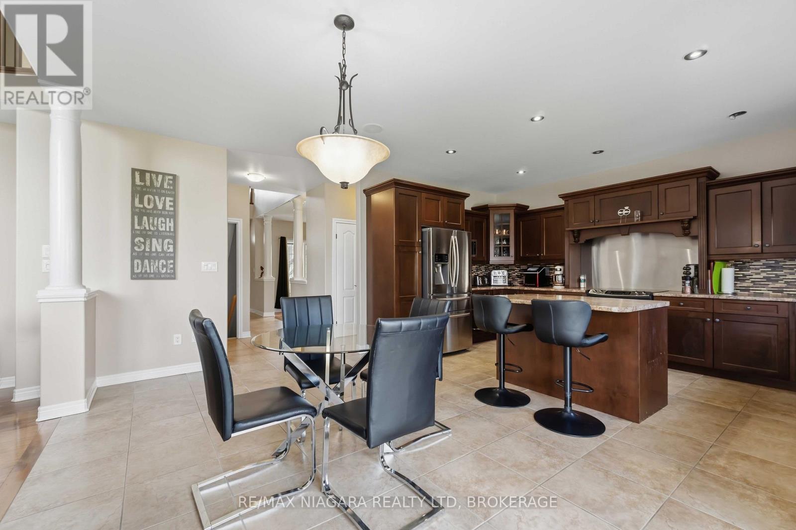 6875 Parkside Road, Niagara Falls, Ontario  L2H 3N1 - Photo 12 - X13140040