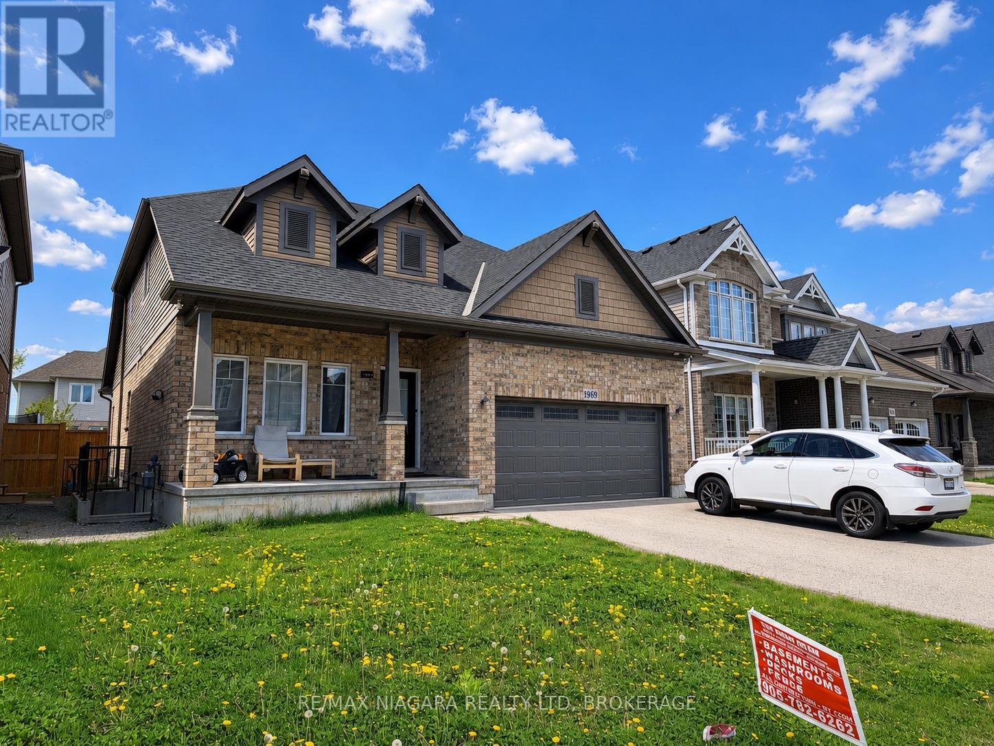 9469 TALLGRASS AVENUE, Niagara Falls, Ontario