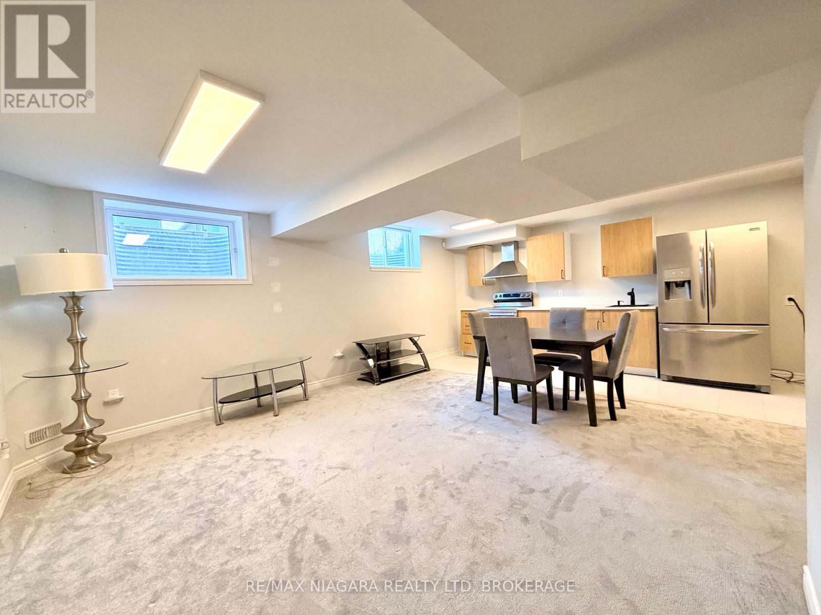 9469 Tallgrass Avenue, Niagara Falls, Ontario  L2G 0Y2 - Photo 3 - X13140058