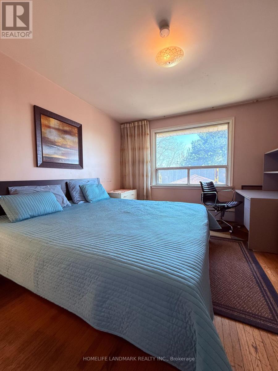 Upper Unit 1 - 17 Wishing Well Drive, Toronto, Ontario  M1T 1H9 - Photo 3 - E13140048