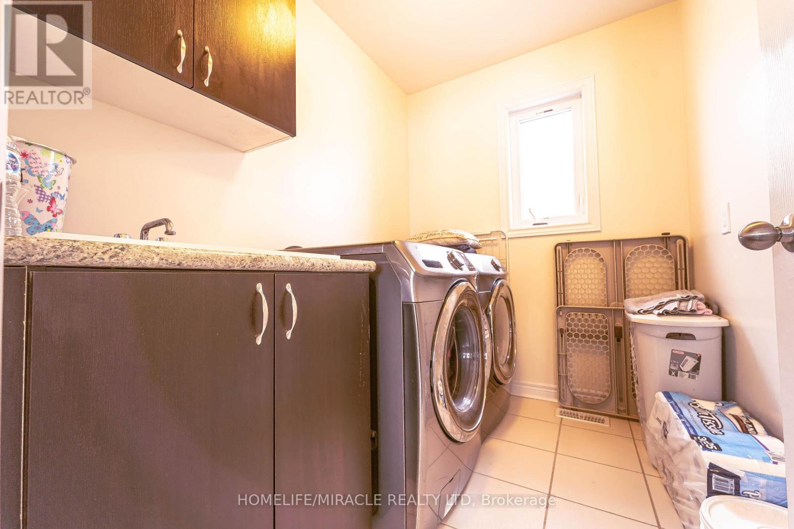 54 Mccourt Drive, Ajax, Ontario  L1Z 0P1 - Photo 21 - E13140052