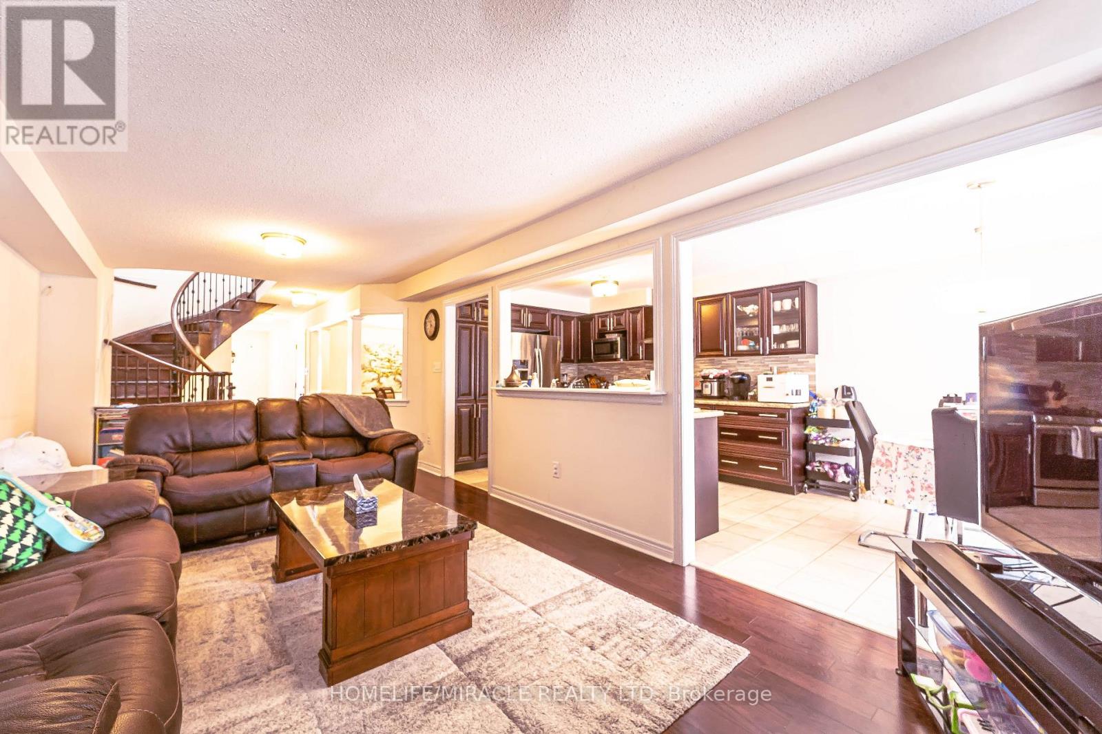 54 Mccourt Drive, Ajax, Ontario  L1Z 0P1 - Photo 8 - E13140052