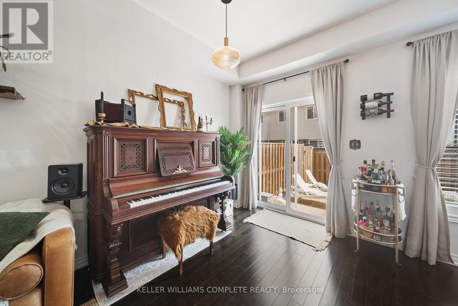 16 - 21 Madonna Drive, Hamilton, Ontario  L9B 0H1 - Photo 16 - X13118456