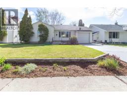 715 17 Street S, Lethbridge, Alberta
