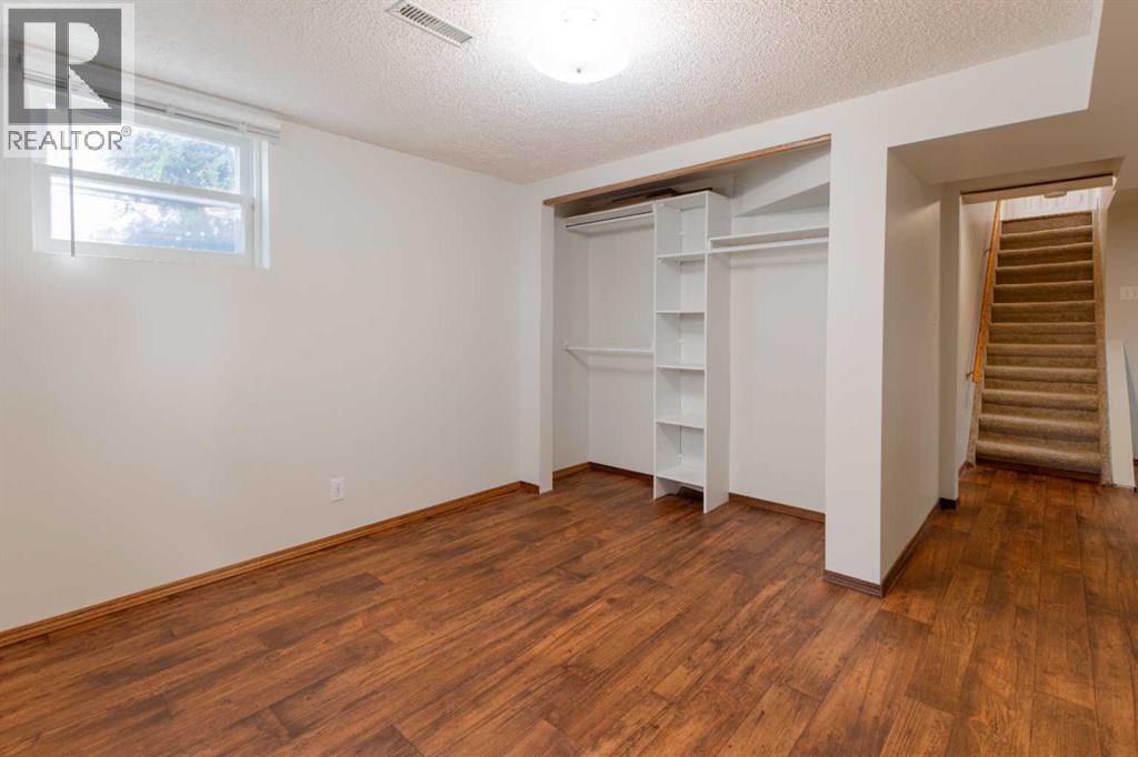 715 17 Street S, Lethbridge, Alberta  T1J 3C7 - Photo 30 - A2310969
