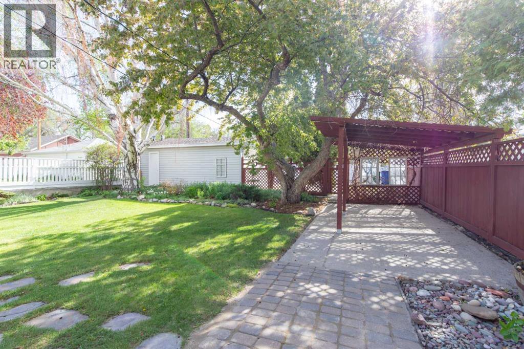 715 17 Street S, Lethbridge, Alberta  T1J 3C7 - Photo 39 - A2310969