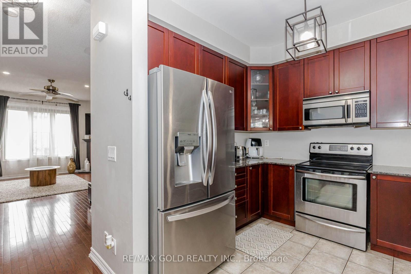 12 Cailiff Street, Brampton, Ontario  L6Y 0P9 - Photo 18 - W13138108