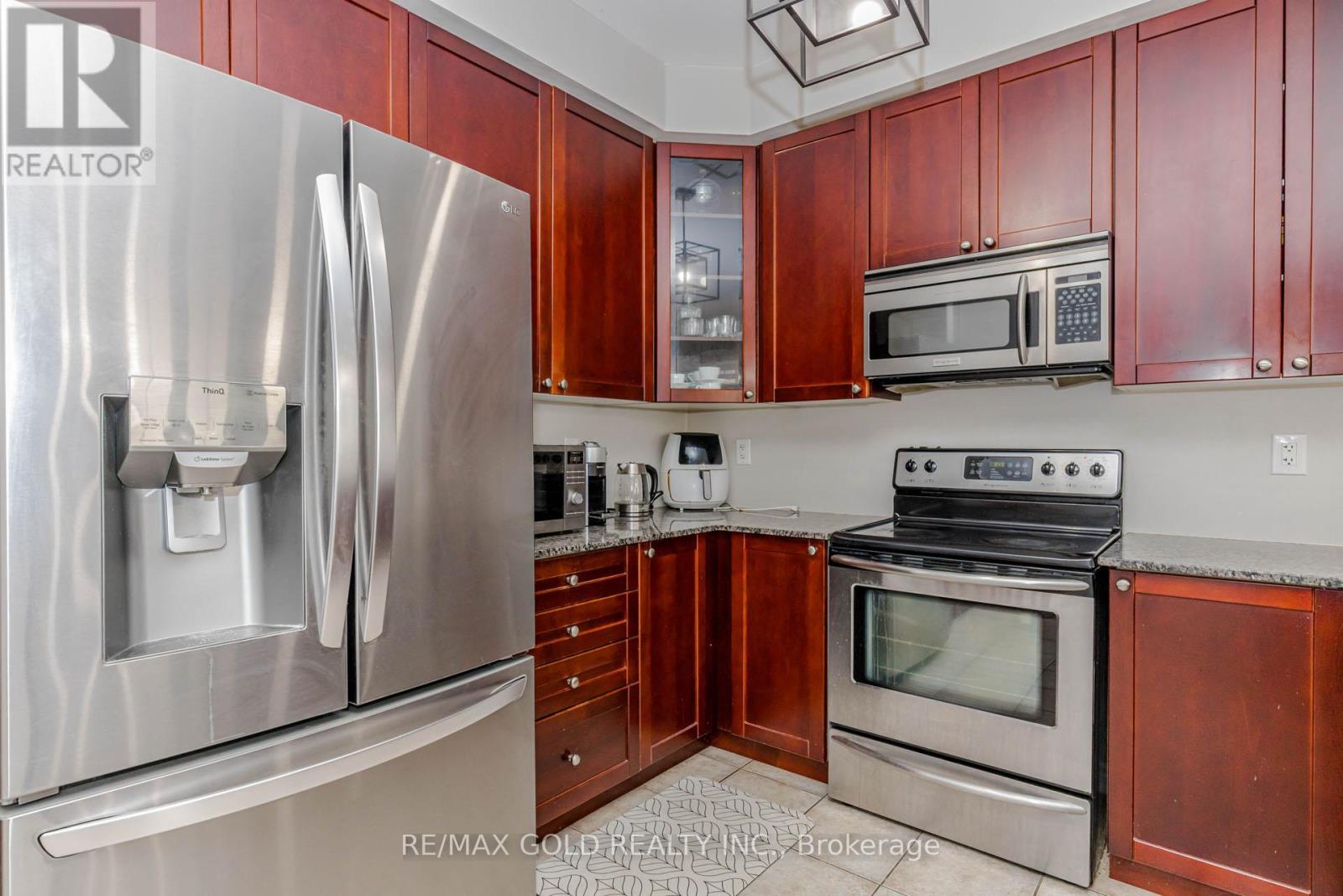 12 Cailiff Street, Brampton, Ontario  L6Y 0P9 - Photo 20 - W13138108