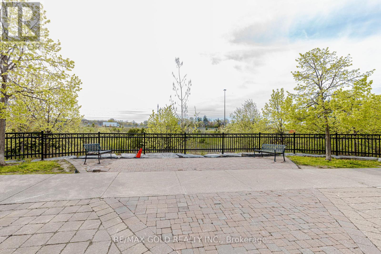 12 Cailiff Street, Brampton, Ontario  L6Y 0P9 - Photo 44 - W13138108