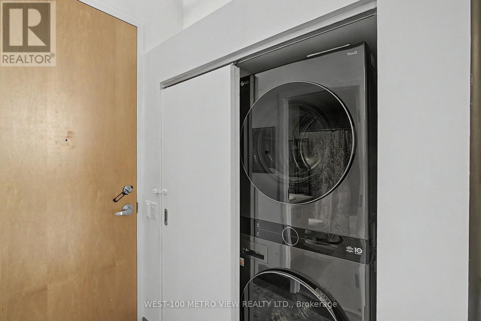 415 - 1001 Roselawn Avenue, Toronto, Ontario  M6B 4M4 - Photo 19 - W13140070
