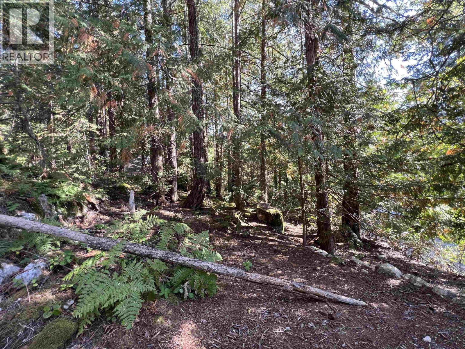 Lot 19 Tuwanek Place, Sechelt, British Columbia  V7Z 0P4 - Photo 9 - R3124572