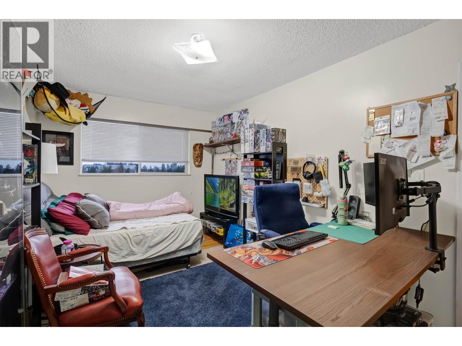 3963  - 3965 Gilpin Street, Burnaby, British Columbia  V5G 2H2 - Photo 13 - R3124576