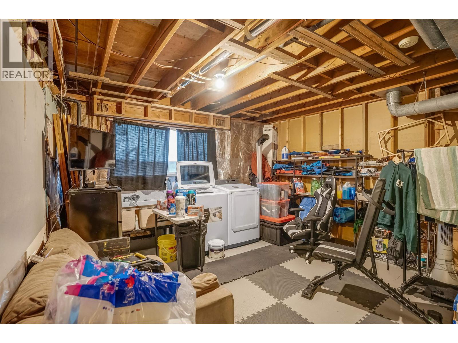3963  - 3965 Gilpin Street, Burnaby, British Columbia  V5G 2H2 - Photo 15 - R3124576