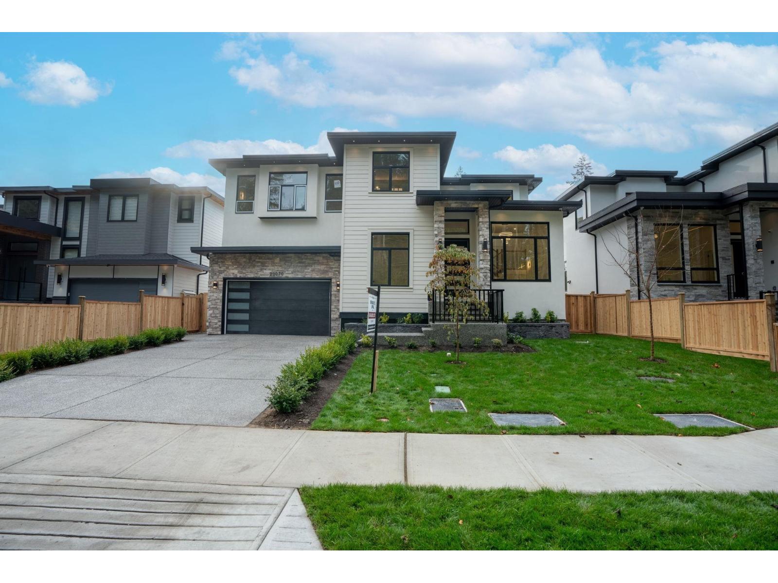 20070 27a Avenue, Langley, British Columbia  V2Z 1X2 - Photo 1 - R3124137