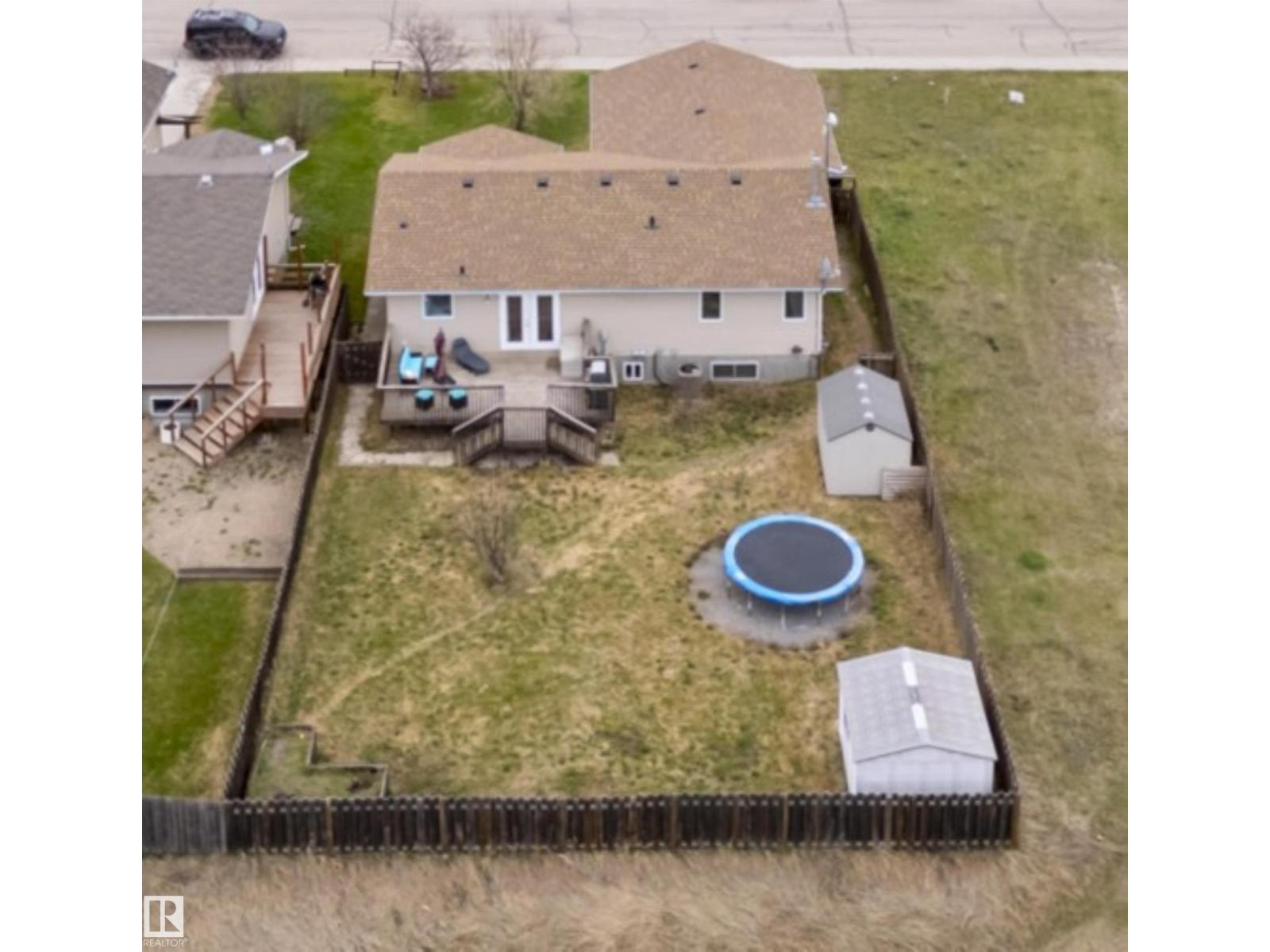 5014 49 St, Fort Kent, Alberta  T0H 1H0 - Photo 2 - E4488403