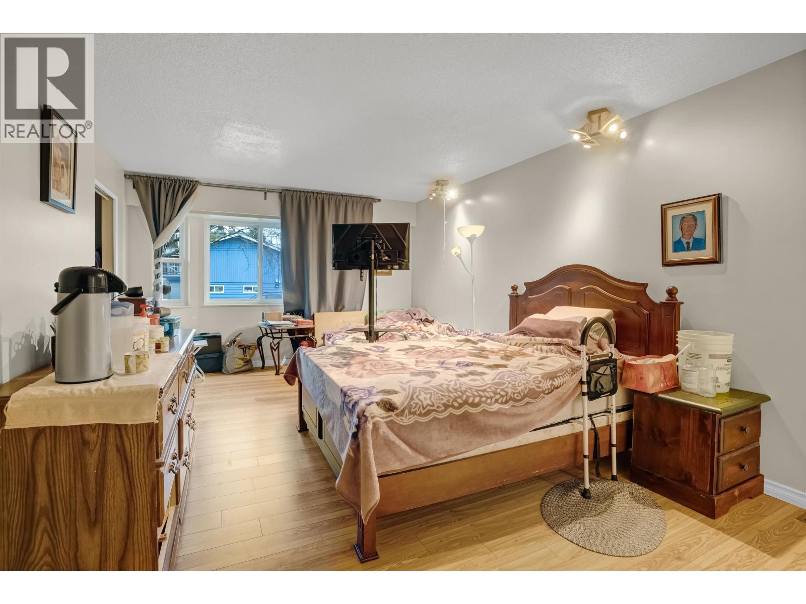 3963  - 3965 Gilpin Street, Burnaby, British Columbia  V5G 2H2 - Photo 11 - R3124575