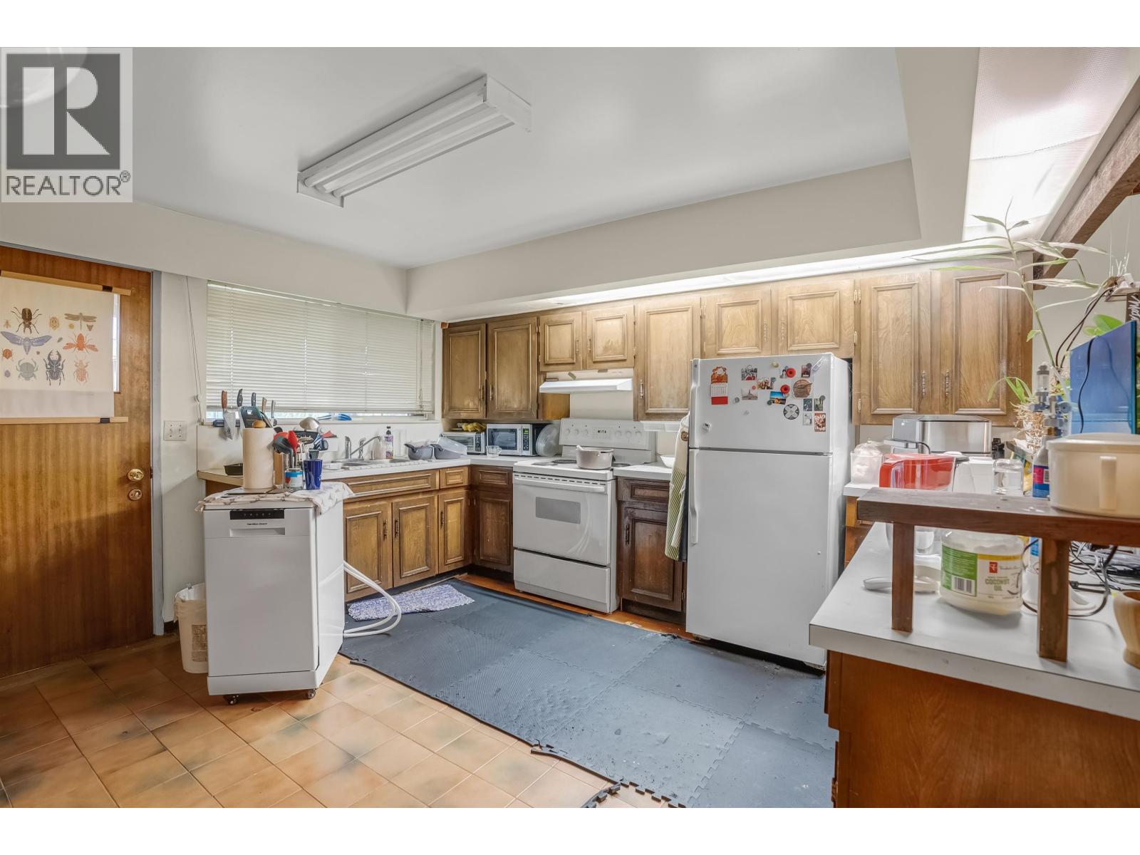 3963  - 3965 Gilpin Street, Burnaby, British Columbia  V5G 2H2 - Photo 18 - R3124575