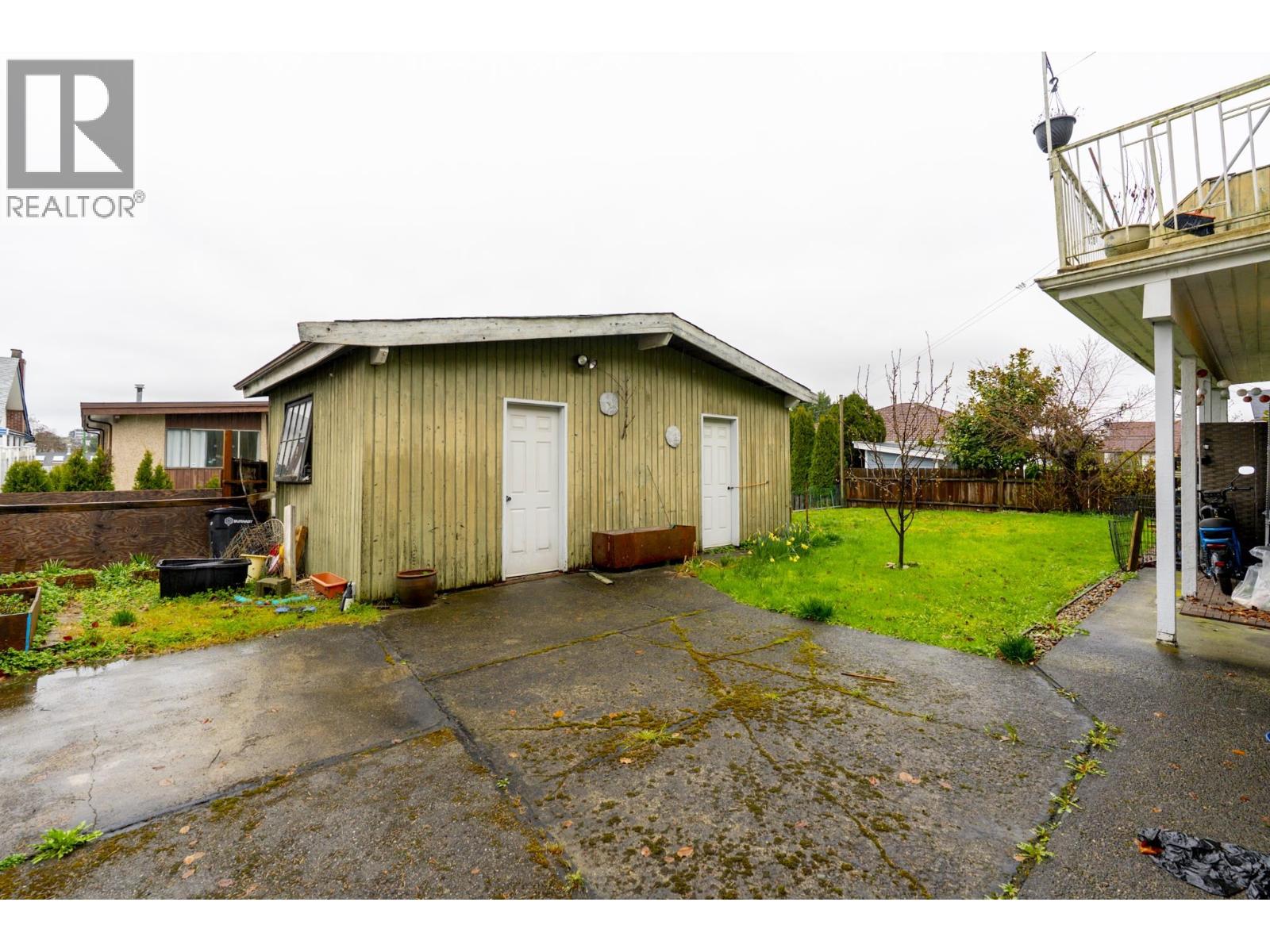 3963  - 3965 Gilpin Street, Burnaby, British Columbia  V5G 2H2 - Photo 38 - R3124575