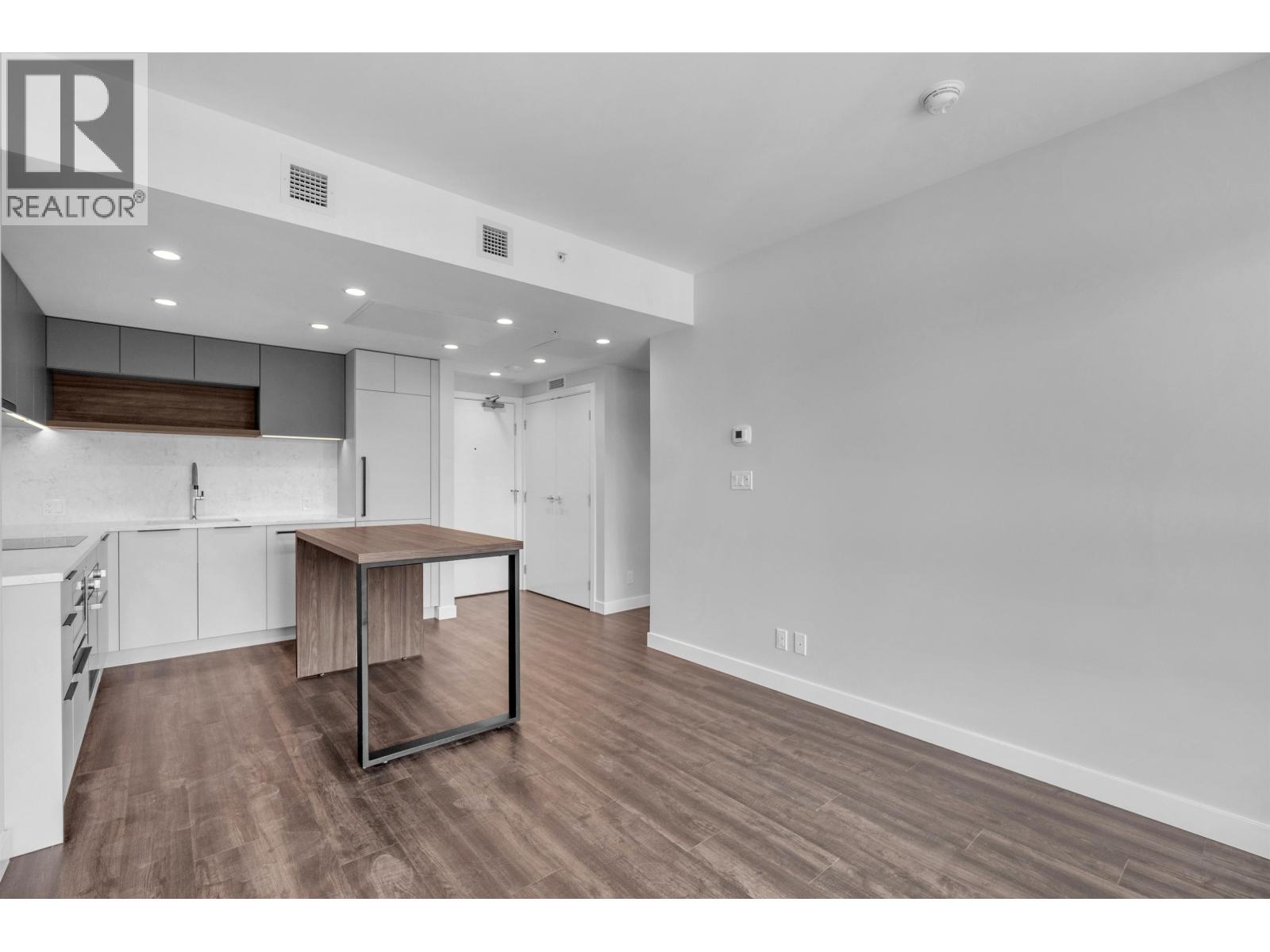 3207 567 Emerson St, Coquitlam, British Columbia  V3J 0M8 - Photo 4 - R3124574