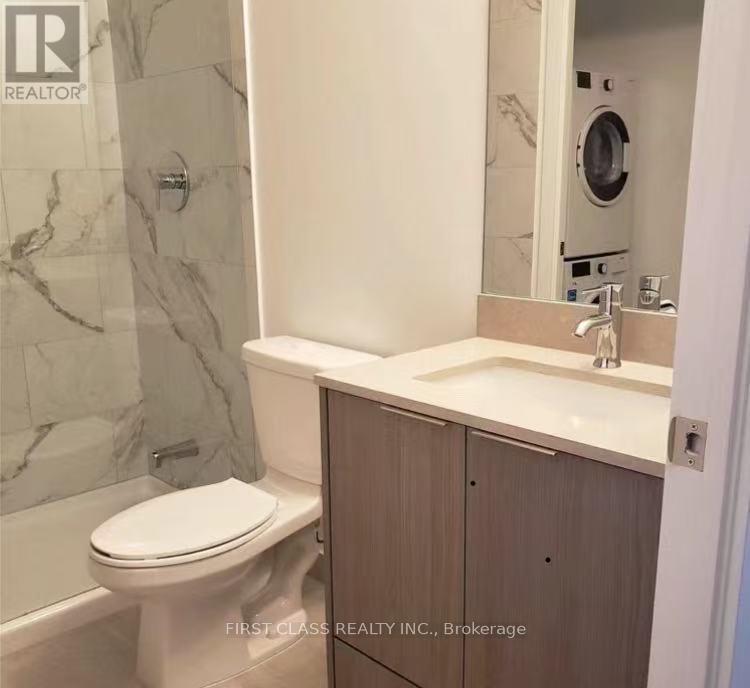 36 Forest Manor Road E, Toronto, Ontario  M2J 0H3 - Photo 5 - C13140076