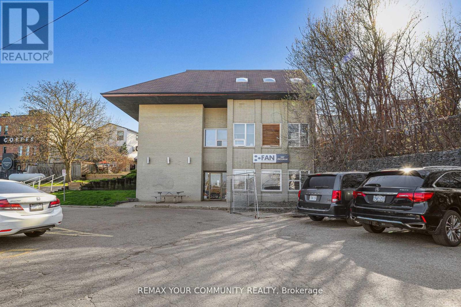 4a - 171 Main Street S, Newmarket, Ontario  L3Y 3Y9 - Photo 7 - N13140094