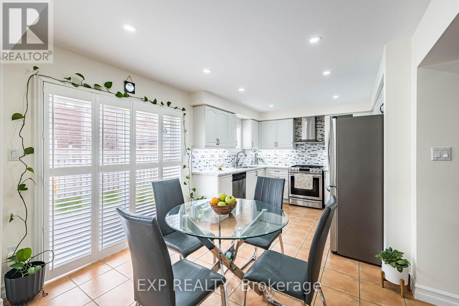 39 Trudelle Crescent, Brampton, Ontario  L7A 2Z2 - Photo 22 - W13140080