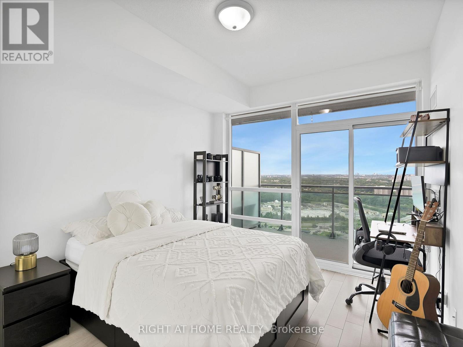 3504 - 16 Brookers Lane, Toronto, Ontario  M8V 0A5 - Photo 17 - W13140090