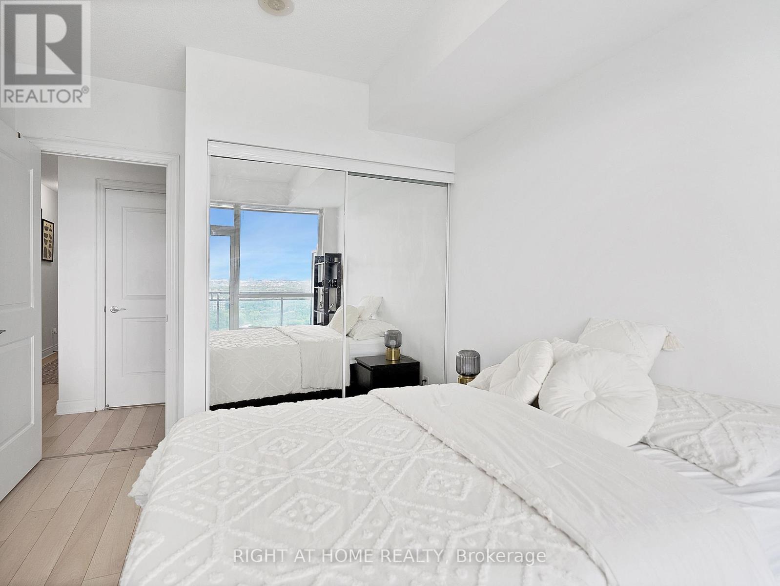 3504 - 16 Brookers Lane, Toronto, Ontario  M8V 0A5 - Photo 19 - W13140090