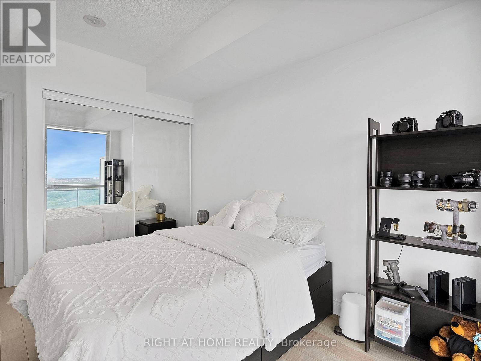 3504 - 16 Brookers Lane, Toronto, Ontario  M8V 0A5 - Photo 20 - W13140090