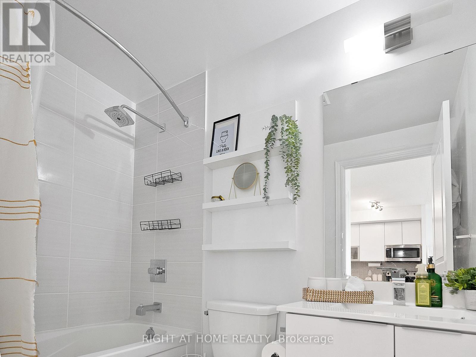 3504 - 16 Brookers Lane, Toronto, Ontario  M8V 0A5 - Photo 22 - W13140090