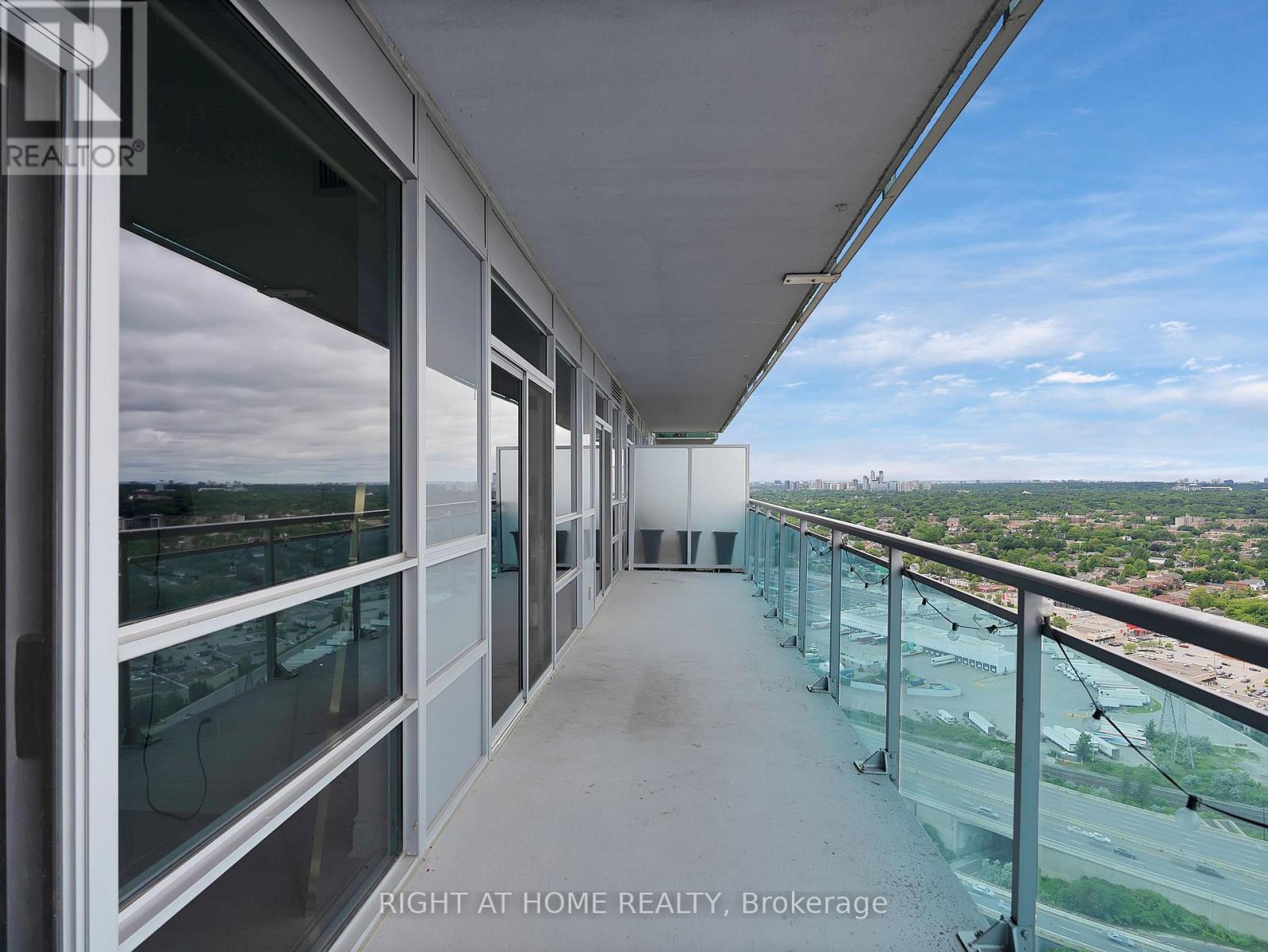 3504 - 16 Brookers Lane, Toronto, Ontario  M8V 0A5 - Photo 29 - W13140090