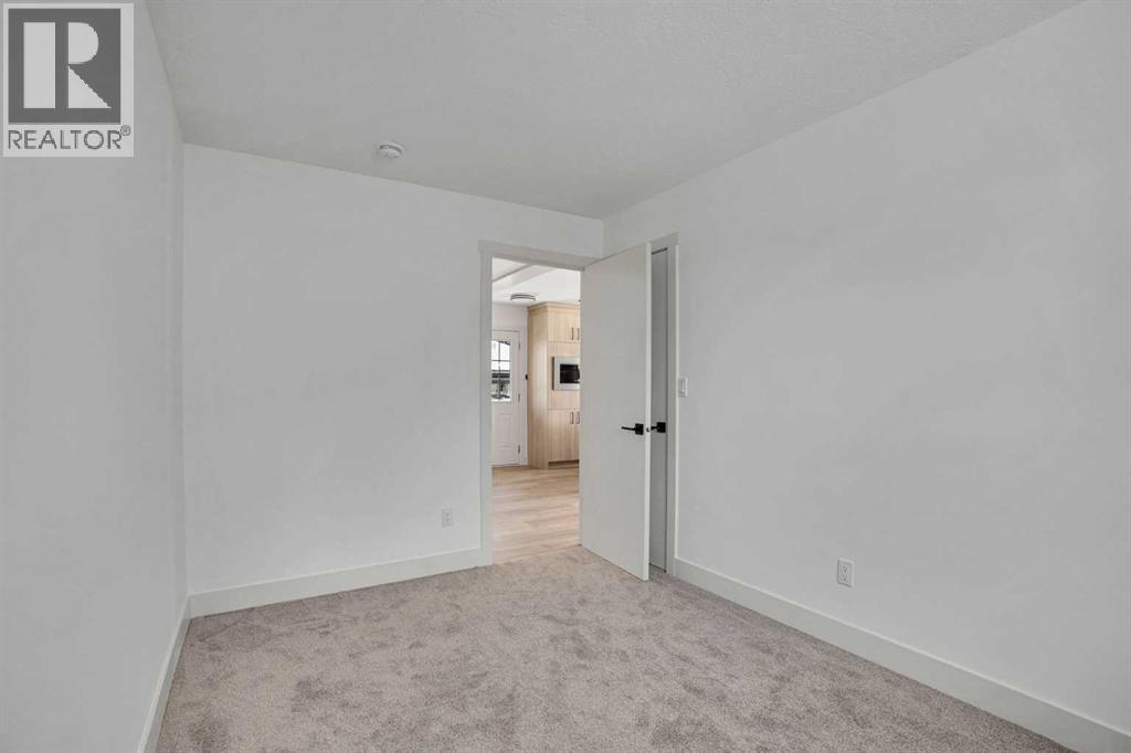 908 Stonehaven Road SW, Calgary, Alberta  T2W 0P6 - Photo 15 - A2308929