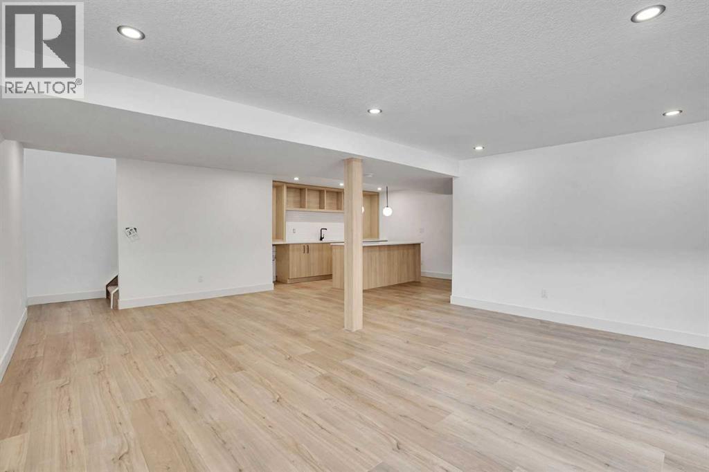 908 Stonehaven Road SW, Calgary, Alberta  T2W 0P6 - Photo 42 - A2308929
