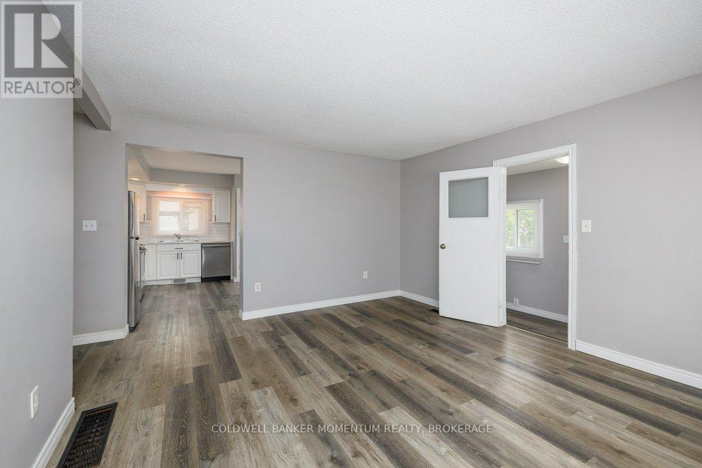 15 Concord Avenue, St. Catharines, Ontario  L2M 5N5 - Photo 9 - X13140142