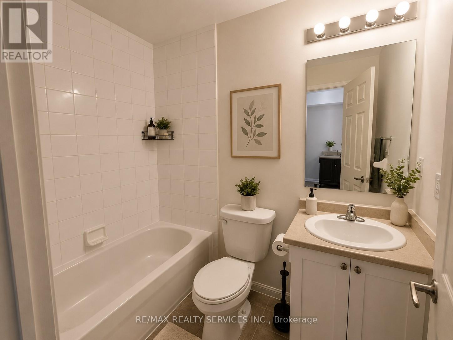 103 - 250 Sunny Meadow Boulevard, Brampton, Ontario  L6R 3Y7 - Photo 11 - W13139686