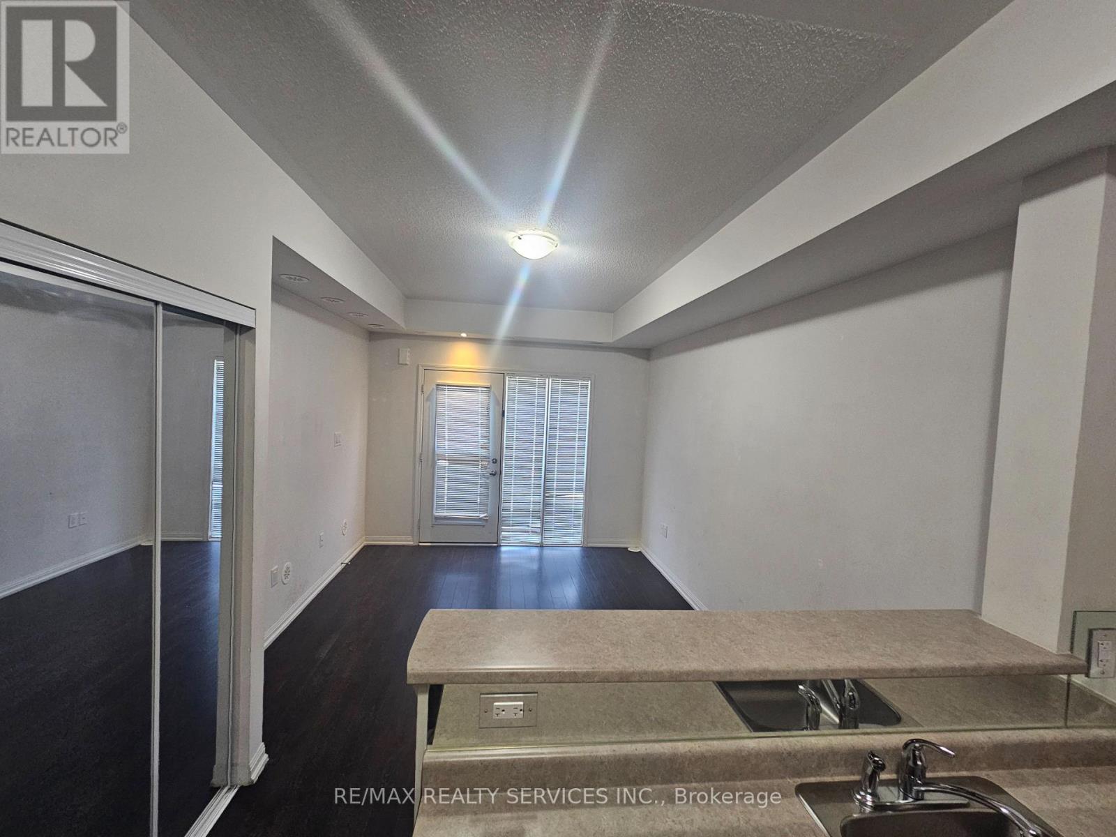 103 - 250 Sunny Meadow Boulevard, Brampton, Ontario  L6R 3Y7 - Photo 21 - W13139686