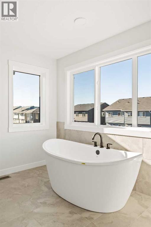 152 Creekstone Circle Sw, Calgary, Alberta  T2X 5M6 - Photo 23 - A2311724