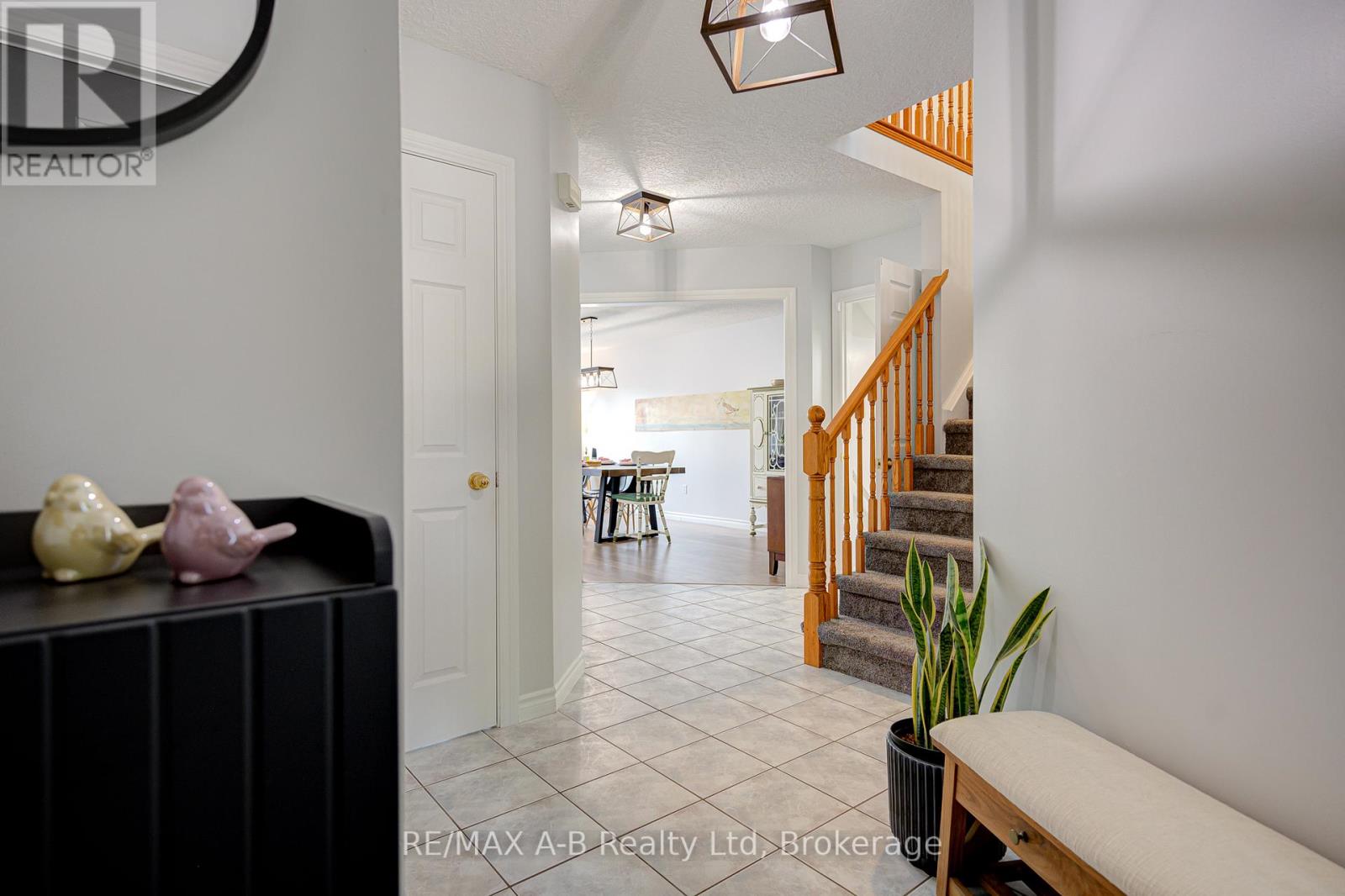 430 Brunswick Street, Stratford, Ontario  N5A 3N4 - Photo 3 - X13140152