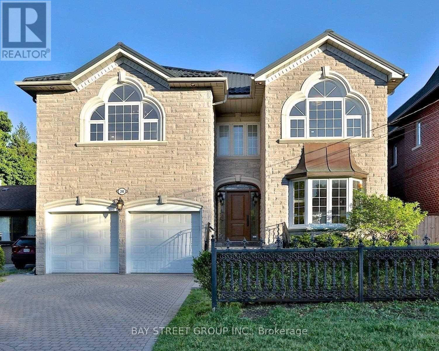 201 Mckee Avenue, Toronto, Ontario  M2N 4C9 - Photo 1 - C13140112