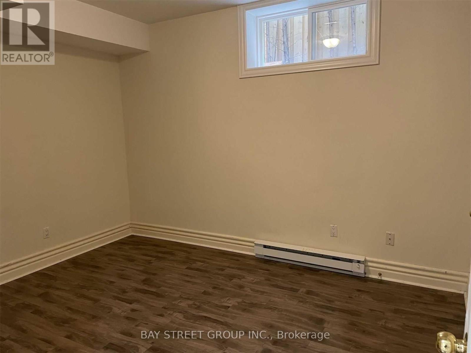 201 Mckee Avenue, Toronto, Ontario  M2N 4C9 - Photo 7 - C13140112