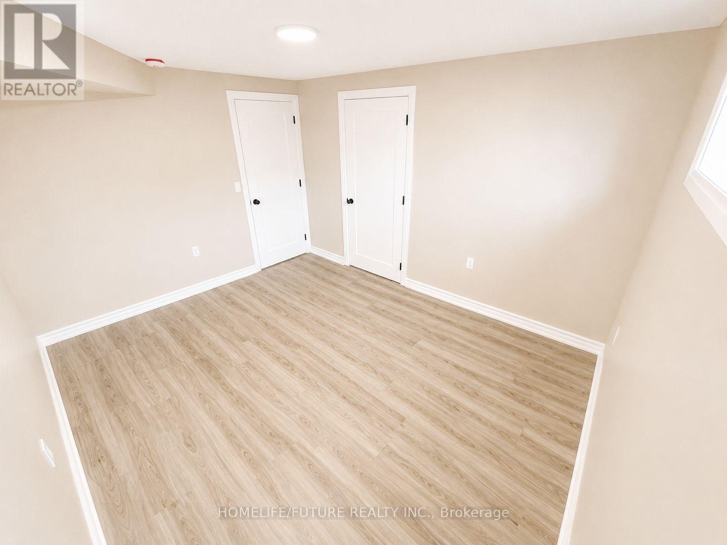 1027 Danforth Road, Toronto, Ontario  M1K 1J8 - Photo 6 - E13140102