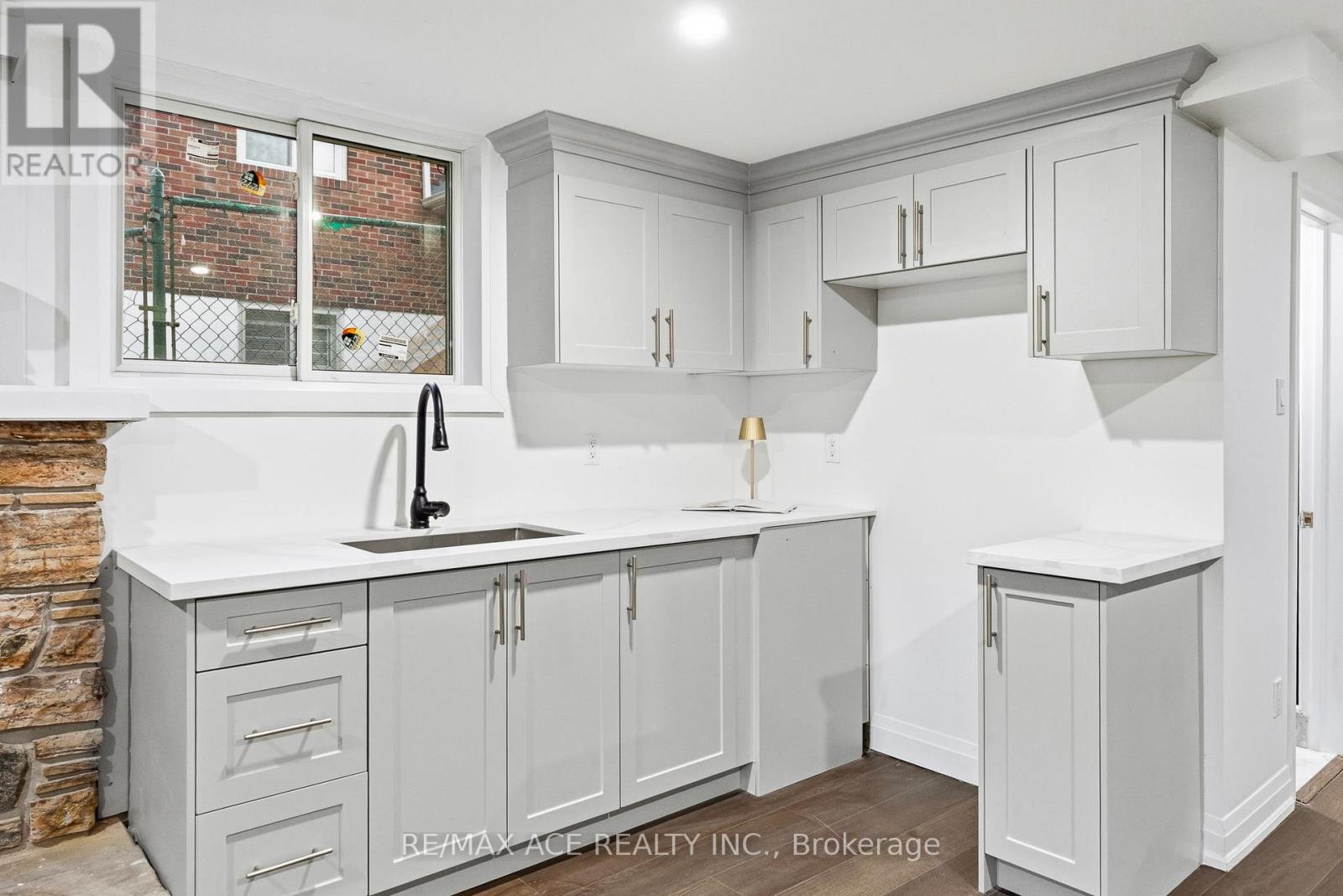 399 Lawson Road, Toronto, Ontario  M1C 2J8 - Photo 34 - E13140108
