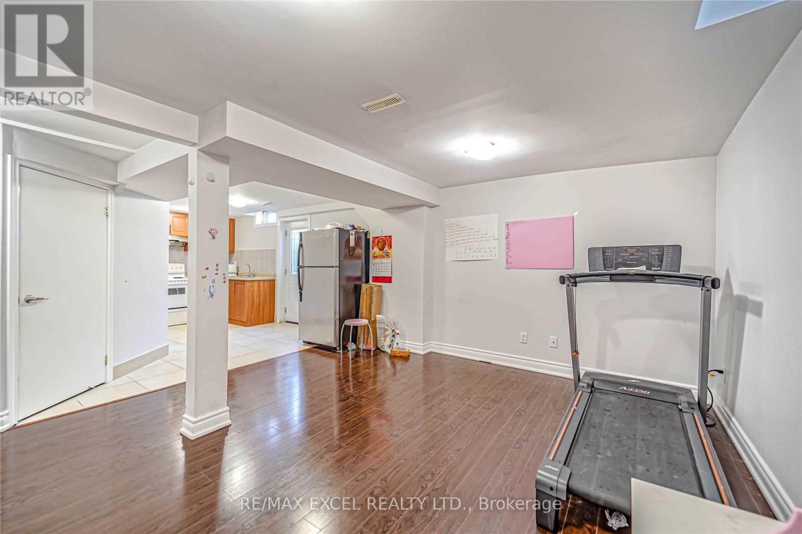 Bsmt - 47 Whiteleaf Crescent, Toronto, Ontario  M1V 3G1 - Photo 6 - E13140110