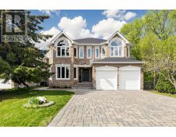 118 MAY AVENUE, Richmond Hill, Ontario